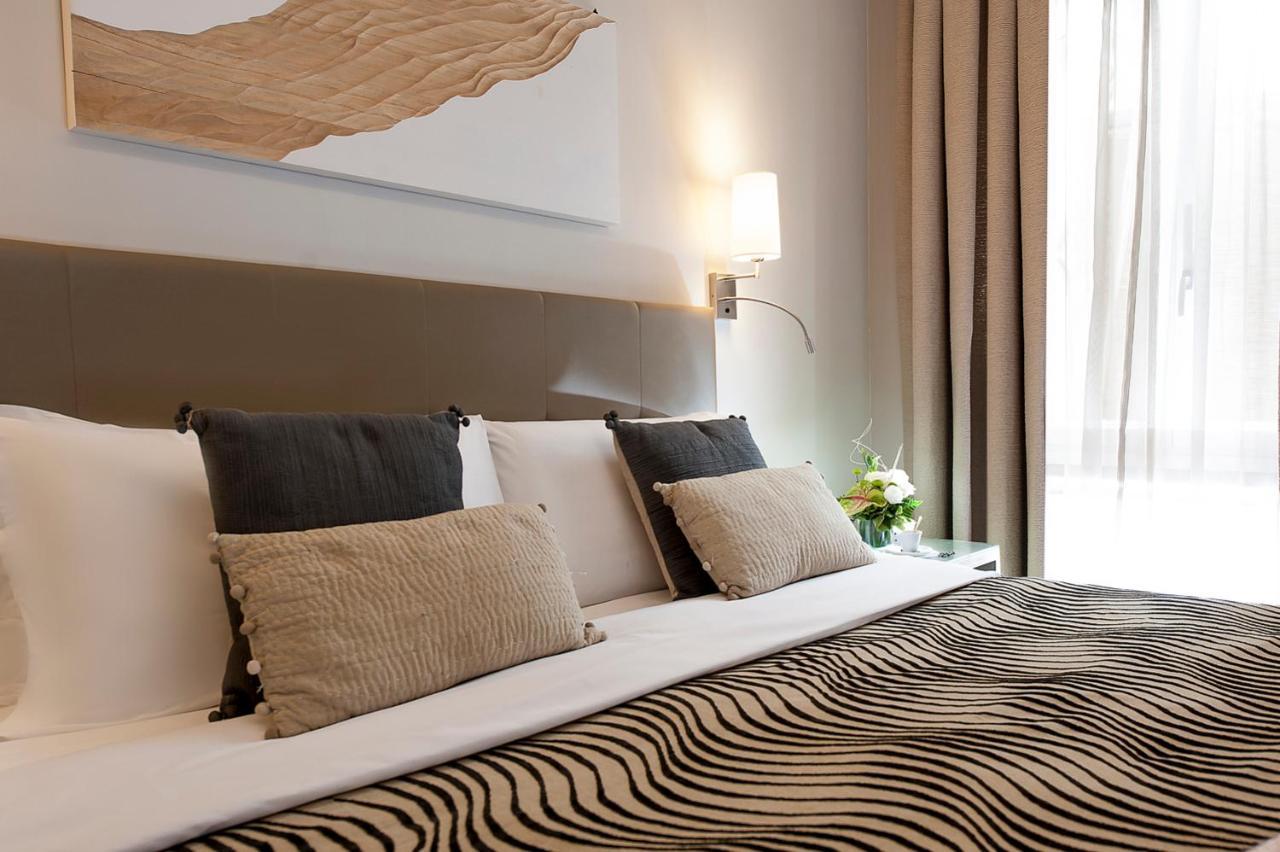 Daphne Suites ローマ エクステリア 写真