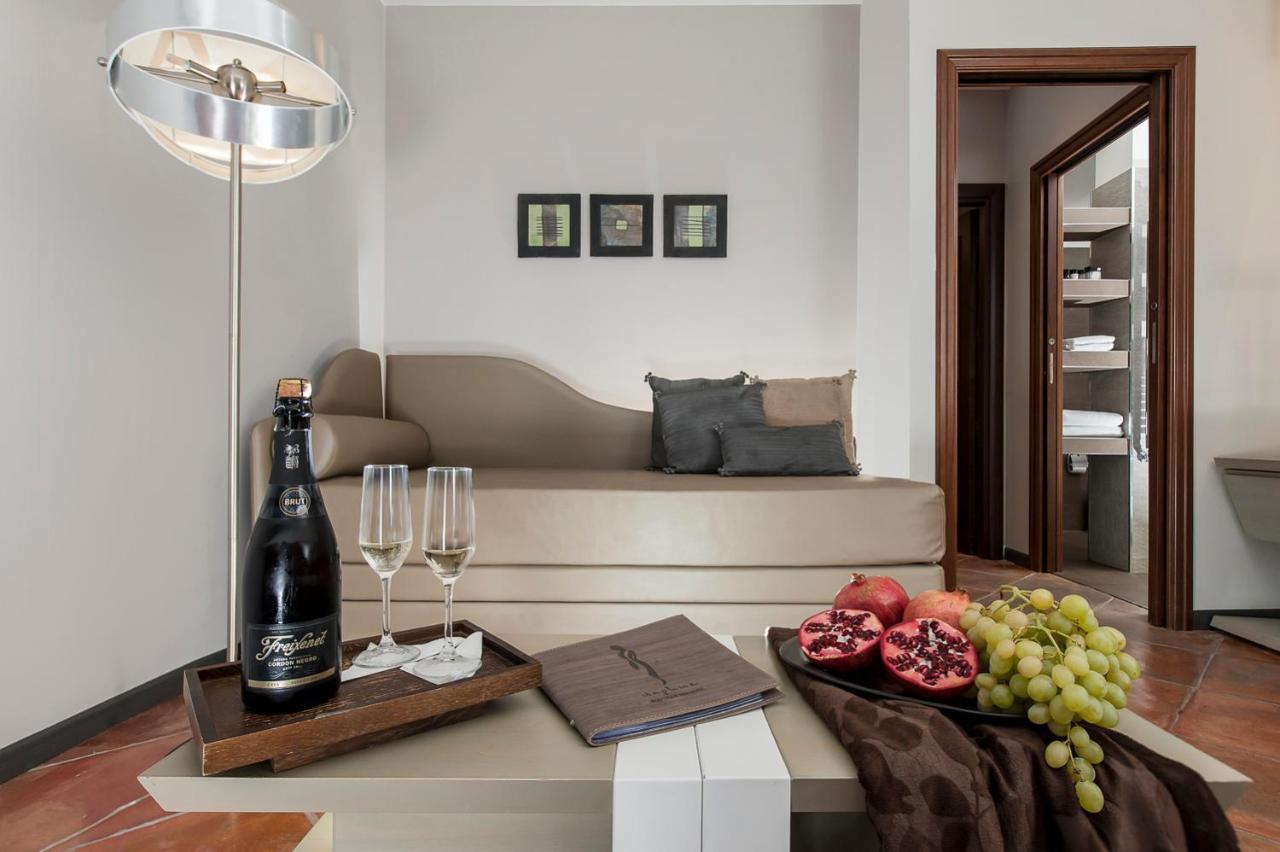 Daphne Suites ローマ エクステリア 写真