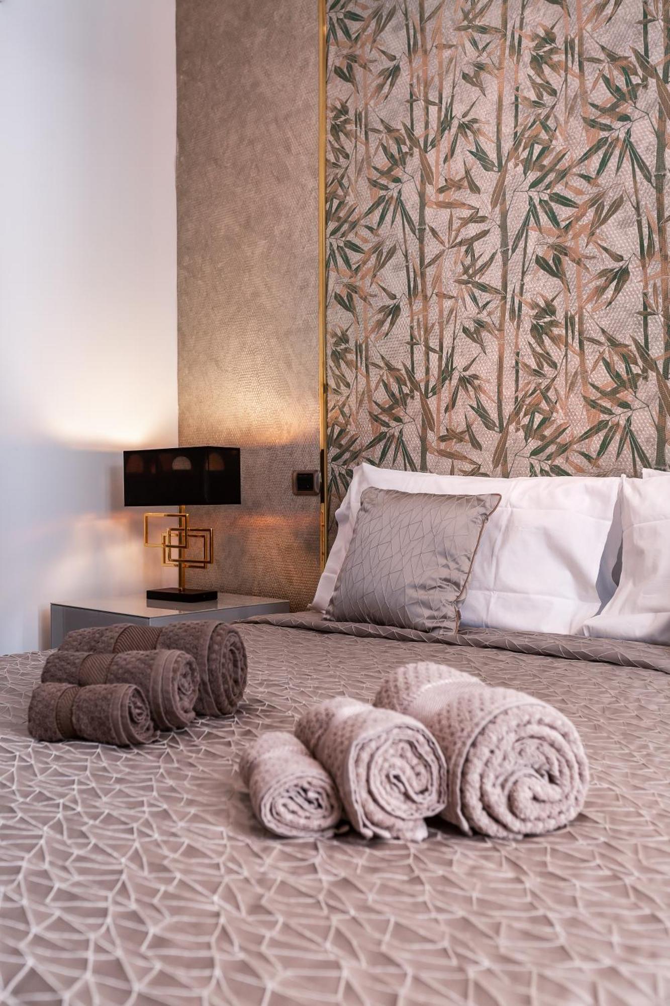 Daphne Suites ローマ エクステリア 写真